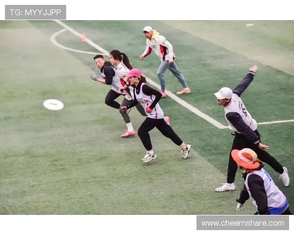 南京飞盘队在极限运动会中以78分稳居积分榜首位